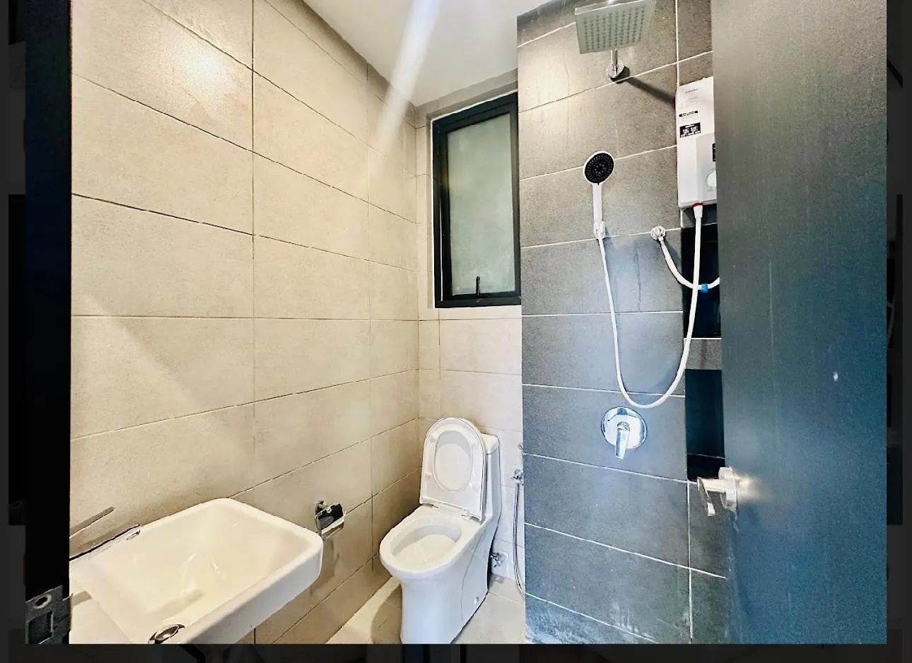 Spacious 3Br Retreat Comfort & Style In The City 2-10Pax Jelutong 0*,